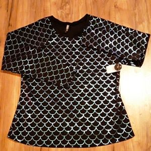 Mermaid scale rashguard